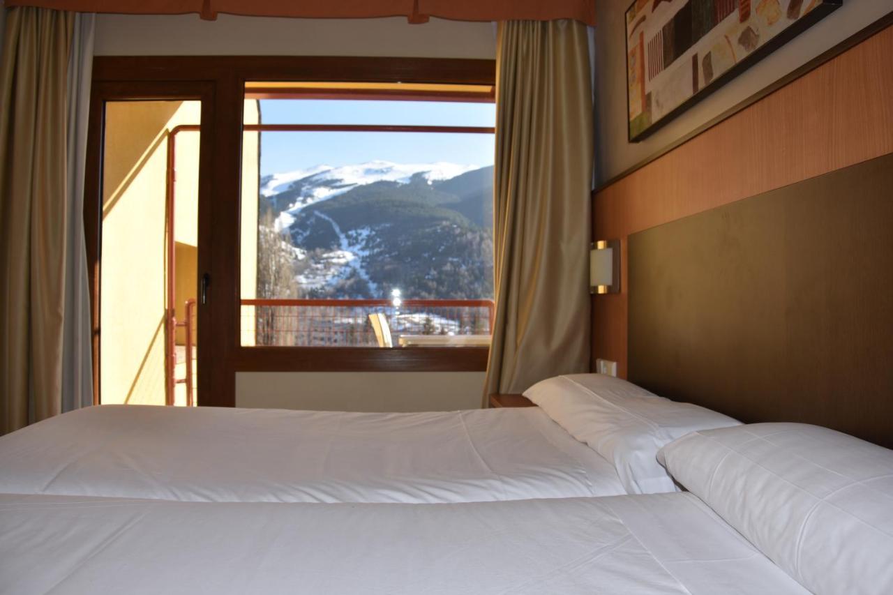 Hotel Sno Edelweiss セルレル エクステリア 写真